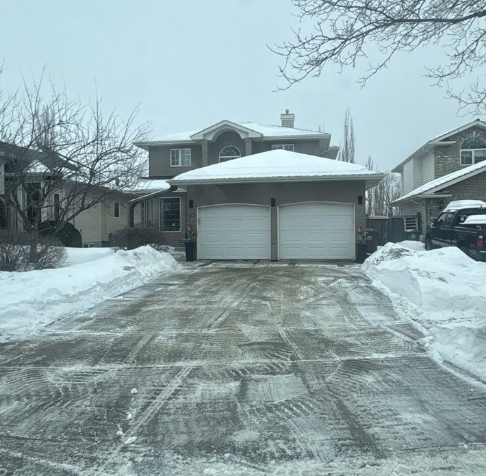Going Yard residential snow removal in St. Albert